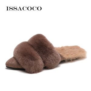 Issacocoファッション女性スリッパ冬のフェイクの毛皮のスライドの女性暖かい豪華なスライドスリップのカジュアルなフラットシューズ女性の毛皮のようなフリップフロップY201026