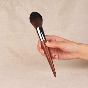 Tapered Blush Makeup Brush 160 Tapered Fard Powders Bronzer Beauty Cosmetics Brushes Blender Tools