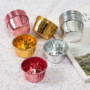 Muffin Tin Cupcake Liners Foil usa e getta Bicchieri di carta da forno Antiolio per Bakery Wedding Birthday Party HYJK2202