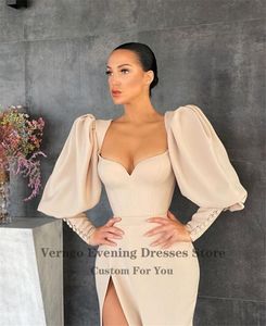 Verngo New Vintage Champagne Puff Long Sleeves Evening Dresses Side Slit Sweetheart Chiffon@Satin 2021 Modern Formal Party Gown LJ201224