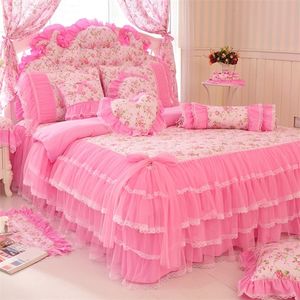 Koreanska stil rosa spets sängkläder sängkläder uppsättning kung drottning 4pcs prinsessa duvet täcker säng kjolar sängkläder bomull hem textil 201209