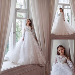 White Flower Girls Dresses Long Sleeves Full Appliqued Lace First Communion Dress Elegant Chic Custom Made Wedding Pageant Dress