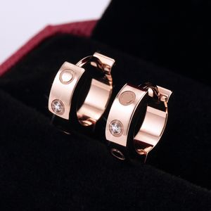 Pendientes de aro de acero inoxidable para mujer, diseño de plata, oro, amor, pendientes de uñas, promesa de boda, pendiente de compromiso, regalo, nunca se decolora