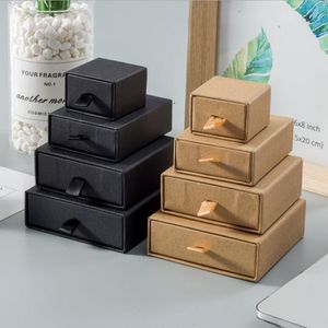 8x7x3cm Graceful Kraft Papperslådan Förpackningslåda med svamp för örhängen Halsband Ring smycken liten papperslåda för bröllopsfestgåva