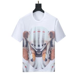 2022 Designers T Shirt Summer Europe Paris Polos American Stars Fashion Mens Tshirts Star Satin Bomull Casual T-shirt Kvinnors T-shirts Svart Vit M-3XL # 61 T-shirts