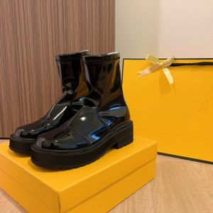 Botas de couro de patente de luxo mulheres preto cabeça redonda modas martin bota clássico zíper design moda