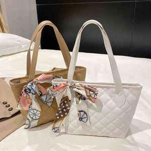 Sacos de compras PU de couro Shopper Tote para mulheres xadrez de cor sólida casual bolsa de ombro feminino tamanho médio bolsa de viagem 220301