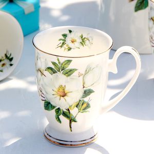 300ml, osso China engraçado canecas de café, pintura floral de porcelana, zona rural do vintage xícaras de café, drinkware taza xícara de chá arte lj200821