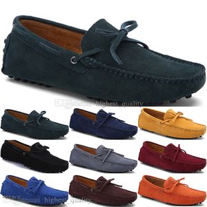 023 New Fashion mens Scarpe casual in pelle Stile britannico primavera Coppia Genuine Peas Scrub uomo Drive Lazy man copriscarpe outdoor comodo traspirante nero giallo