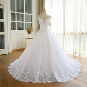 Ny stil vacker bollklänning bröllopsklänning med spets Princesa Vintage bröllopsklänningar Real Image Bridal Gown