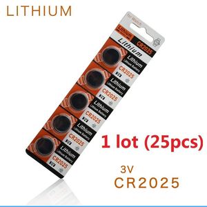 Botón Celular 2025 al por mayor-25pcs lote baterías CR2025 V Litio Li Ion Butter Battery CR Volt Li Ion Moneda para ver
