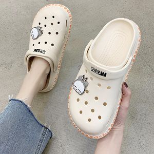 Kadınlar için Platform Takunya Yaz Bahçe Ayakkabı Kadın Terlik Takozlar Plaj Kauçuk Sandalet Topuk Croc Kızlar Çevirme İki Aşınma 2022 0227