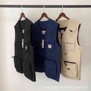 Kahart Kahart Wip Multi Pocket Tooling Vest Functional Style Outdoor Couple