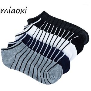 Calzini da uomo all'ingrosso- Miaoxi Stripe Calzino estivo da uomo 5 paia / lotto Confezione da uomo in cotone leggero corto all'ingrosso per coppie Sale1