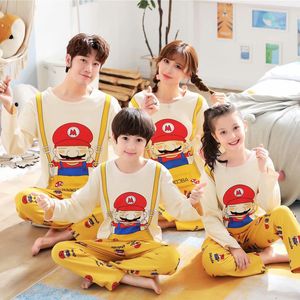 Parent Child Family Matching Cotton Long-sleeved Pajamas Boys Girls Christmas Pyjamas Mummy Baby Autumn Clothing Mom Son Outfit LJ201111