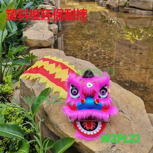 Gioco 14 pollici Lion Dance Costume Play 5-12 Age Bambino Bambini WZlzj Party Sport Parco all'aperto Parade Stage Mascot Cina Performance Toy Kungfu Set Carnevale tradizionale