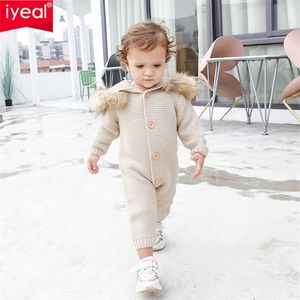 IYEAL Newest Infant Baby Rompers Winter Clothes Newborn Baby Boy Girl Knitted Sweater Jumpsuit Hooded Fur Kid Toddler Outerwear LJ201023