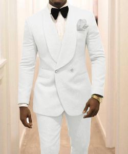 Beyaz Erkekler Düğün Smokin Şal Yaka Damat Takım Elbise Blazer 2 Parça Dobby Balo Parti Yemeği Ceket Kıyafetleri Custom Made (Ceket + Pantolon + Yay)