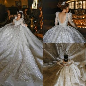 2020 Dubai Plus Size Abiti da sposa con scollo a V in pizzo con paillettes Abiti da sposa di lusso Perline di cristallo robes de mari￩e