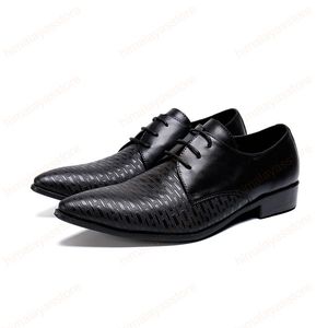 Moda Simplicidade Primavera Outono Man clássicos sapatos homens de negócios Oxfords Shoes Tamanho Grande New estilo britânico sapatos