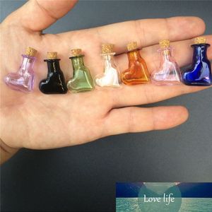 Gemischte 7 Farben, herzförmige kleine Parfüm-Anhänger, Gläser, Mini-Glasflaschen mit Korken, DIY-Geschenke, niedliche Kunstfläschchen, 10 Sets