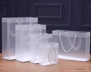 ハンドルと曇らされたポリ塩化ビニールのプラスチックギフト袋は防水透明な袋クリアハンドバッグパーティーの袋の袋の注文のロゴ