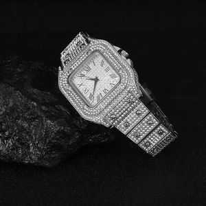 Orologi da polso Luxury Iced Out Orologio da uomo Quadrato Orologi in oro con diamante Hip Hop Quartz per donna Reloj Inteligente Hombre