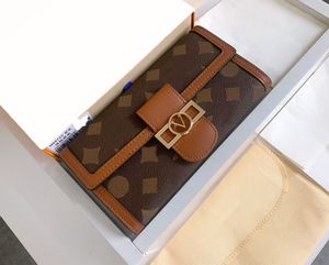 Modeblommor designer plånböcker luxurys män kvinnor läder väskor klassiska bokstäver nyckel mynt handväska original lådan rutig korthållare 68325n