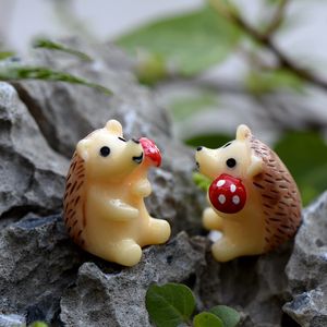 Mini ouriço e cogumelo estatuetas em miniatura jardim de fadas miniaturas terrários de musgo diy resina artesanato estatuetas para decoração 1221994