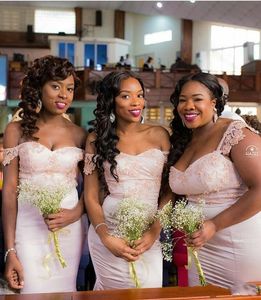 2021 baby rosa brudtärna klänningar av axel bröllop gäst klänning sjöjungfrun spets applikationer pärlor afrikansk trädgård plus storlek piga av ära klänningar