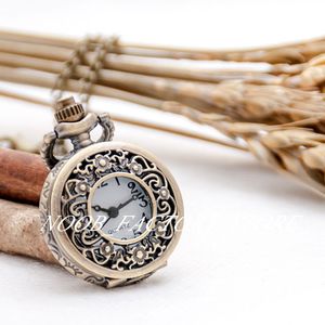 New Quartz Vintage New Small Plum Blossom Pocket Watch Necklace Jewelry Wholesale Sweater Chain Fashion Copper Color Steel Bezel