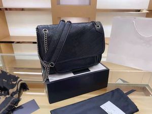 2021 Ms Messenger Genuine Leather Purses Handbags Handbag Chain Large-capacity Single Shoulder Bags Bag Blowout Skin Women