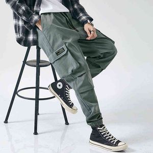 2020 New Fashion Multi-pockets Causal Cargo Pants Men Streetwear Men Joggers Baggy Pants H1223