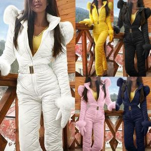 Tvådelklänning Kvinnor Winter Warm Snowsuit Outdoor Sports Pants Ski Suit Waterproof Jumpsuit 2021 Fashion Overall för Macacao Feminino1