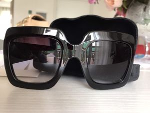 Populär designer solglasögon 0083 kvadrat sommarstil för kvinnor adumbral goggle toppkvalitet UV400 lins blandad färg med originallåda