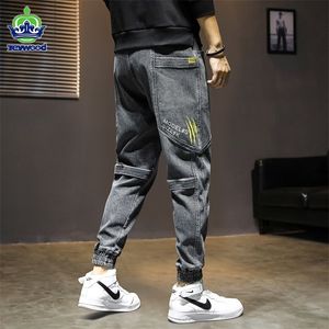 Frühling Herbst Baggy männer Cargo Jeans Mode Harlan Baumwolle Streetwear Harajuku Hosen Jogger Elastische Taille Hose Männlich M-5XL 220302