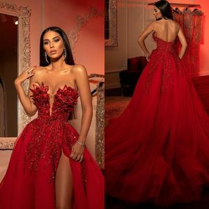 A Line Red Crystal Evening Dresses Side Slit 2021 Dubai Sequined Prom Gowns Plus Size Open Back Sexy Robe De Soiree