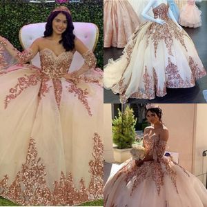 2021 Nya Billiga Sparkle Rose Gold Sequined Evening Dresses Wear Lace Sweetheart Sequins Ruffles Långärmad Boll Gown Prom Dress Party Gowns