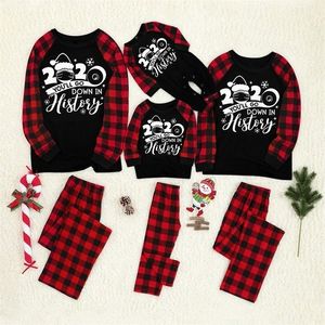 Natale Uomo Sleepwear Suit Uomo Pijama Daddy Babbo Natale Camicetta Top Pantaloni Xmas Famiglia Abbigliamento Pigiama homewear Abbigliamento per la casa 201109