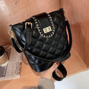 Luxus Designer Weiche Umhängetaschen Für Damen Hohe Qualität PU Leder Schulter Tasche 2021 Neue Freizeit Marke Frauen Messenger Taschen