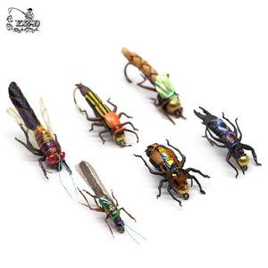 Realistic Fly Fishing Flies Set 1618pcs Dry Wet Flies Insect Lure for Bass Fishing Assortment Flyfishing Trout Lure Kit 220523