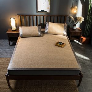 Verão Cool Rattan Mat Sólida Folha Fitted Folha Green Tap Esteira Capa de Cama de Sono Esteira Dobrável Colcha 3 Pçs / Set Camel Cama Set T200703