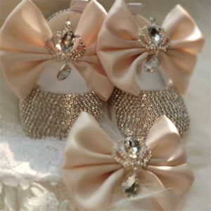 Dollbling Luxury Rhinestones Baby Girl Shoes First Walker Headband Set Sparkle Bling Crystals Princess Shoes Baby Shower Gift Sh 220119
