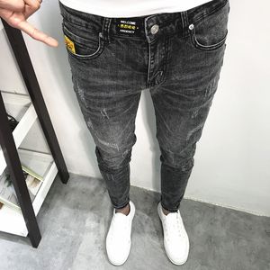 Vendita calda 2021 pantaloni neri e grigi primavera coreana da uomo streetwear stretch jeans da uomo per adolescenti pantaloni a matita slim fit da uomo