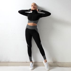 Kvinnor Mode Tracksuits Aktiva Yoga Passar Kvinnor Running Outfits Tre Piece Byxor 8 Färger Ins Hot Sale Sweatsuits Wholesale