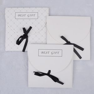 Wrap regalo 30pcs 17x17x0,5 cm Small Silf Scarpa quadrata confezione di carta Creativa Cancella di manicotto a manicotto1