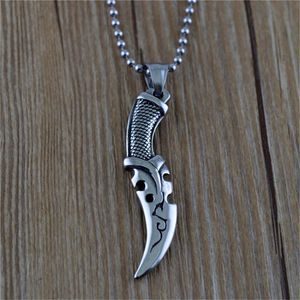 Pendant Necklaces Supernatural Knife Necklace Cool Mini Sword For Men Titanium Stainless Steel Male Bike Punk Jewelry