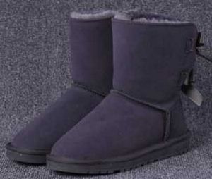 2023デザイナー女性ブーツ冬のブーツファッションブーツアンクルブーツファーレザーアウトドアシューズサイズ35-43