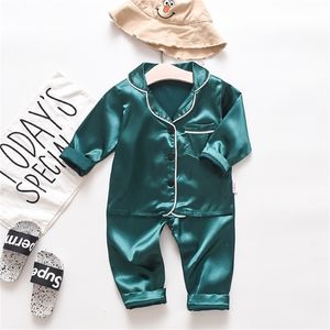 1-4Y Children Baby Boys Girls Pajamas Set Autumn Spring Solid Silk Cloth Long Sleeve Sleepwear Kids Pajamas Nightwear Tracksuit 201225