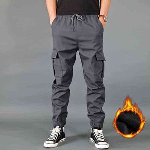 Men Sweatpants Warm Fleece Plus Size Winter Loose Trouser Outdoor Male Pocket Thick Comfort Jogging Sport Cargo Pants Pantalones H1223